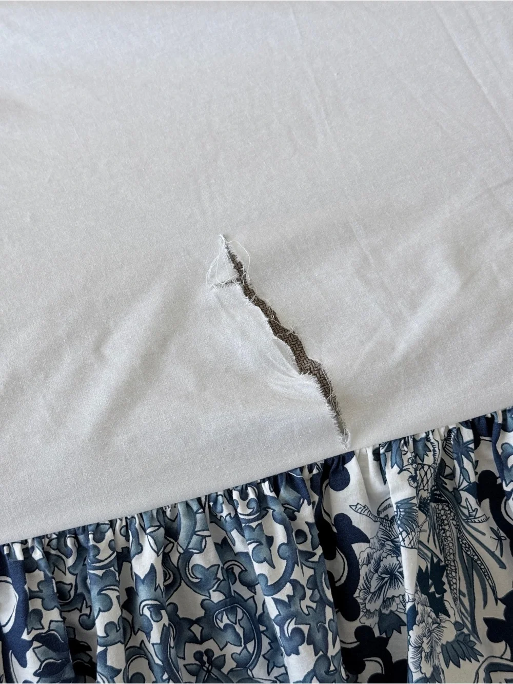 Ralph Lauren Tamarind Bed Skirt Queen Size